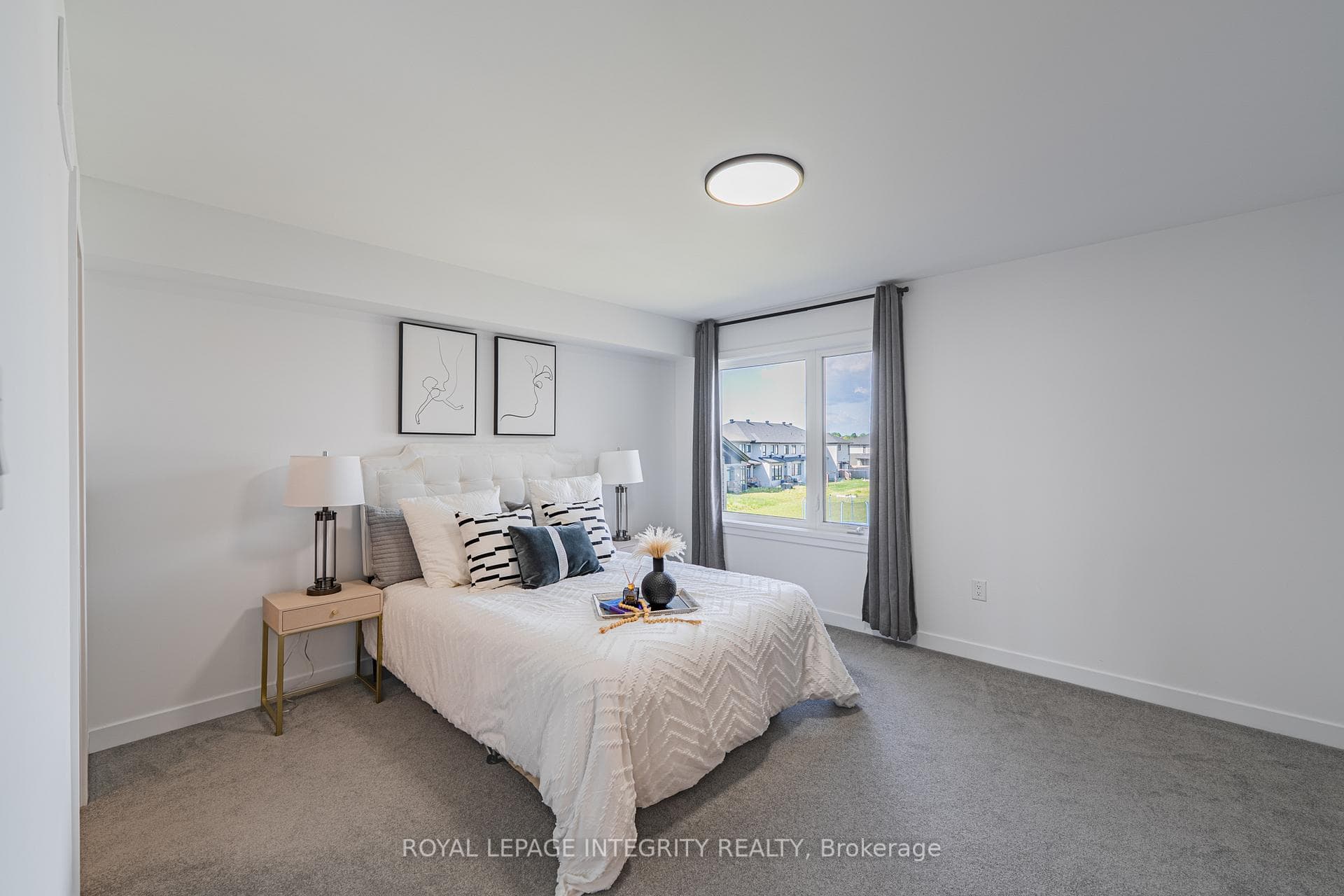 53 MAIZE Street photo 20