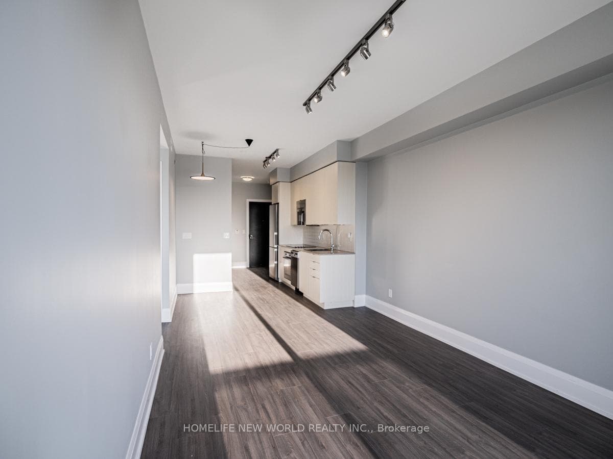 101 Erskine Avenue Unit 2512 photo 12