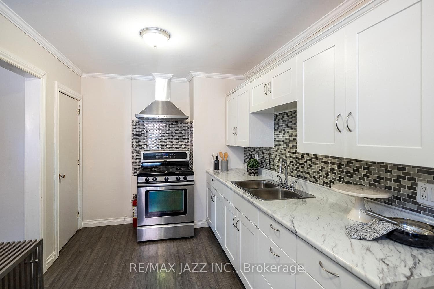 26 Carlisle Avenue photo 8