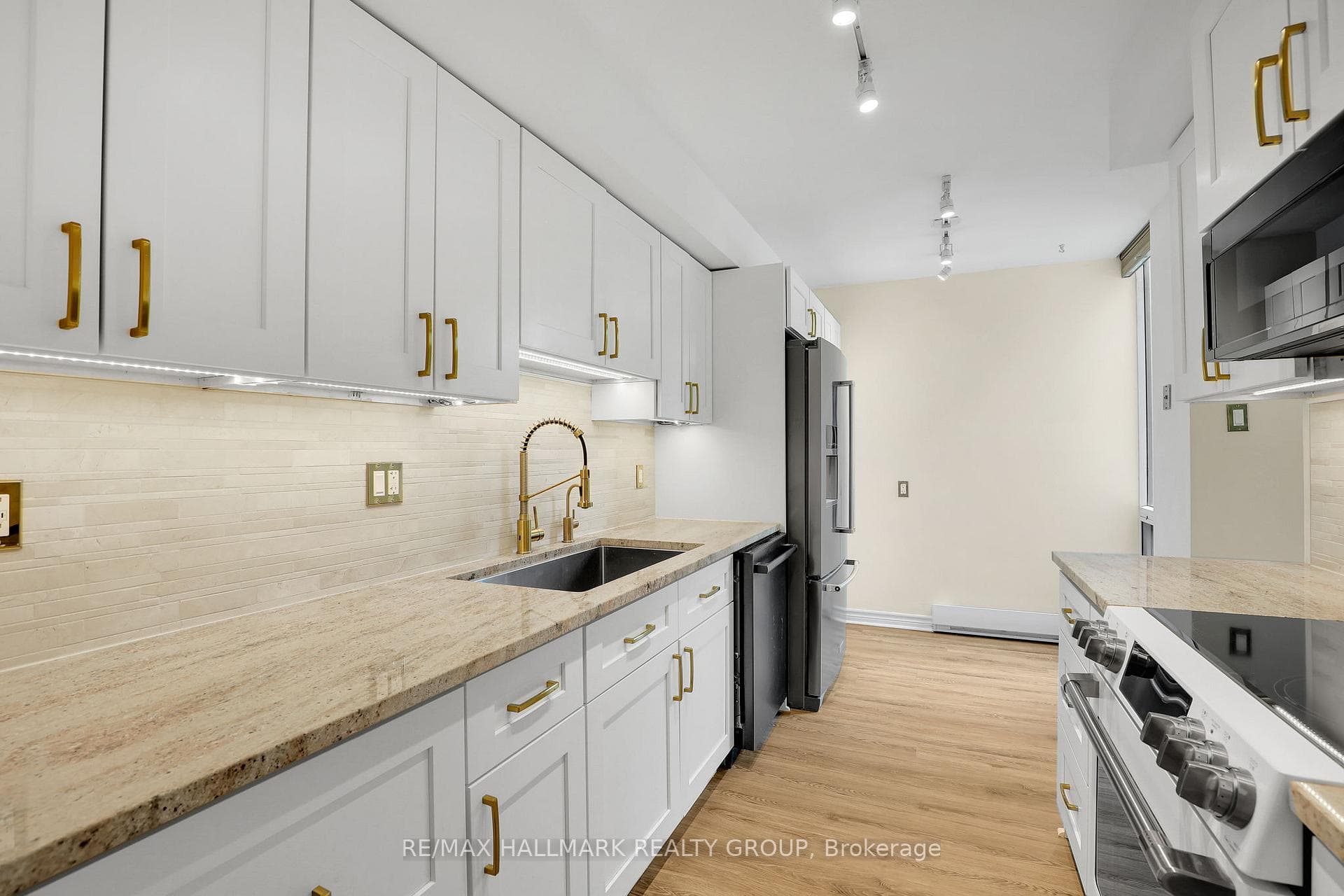 330 Centrum Boulevard Unit 511 photo 15