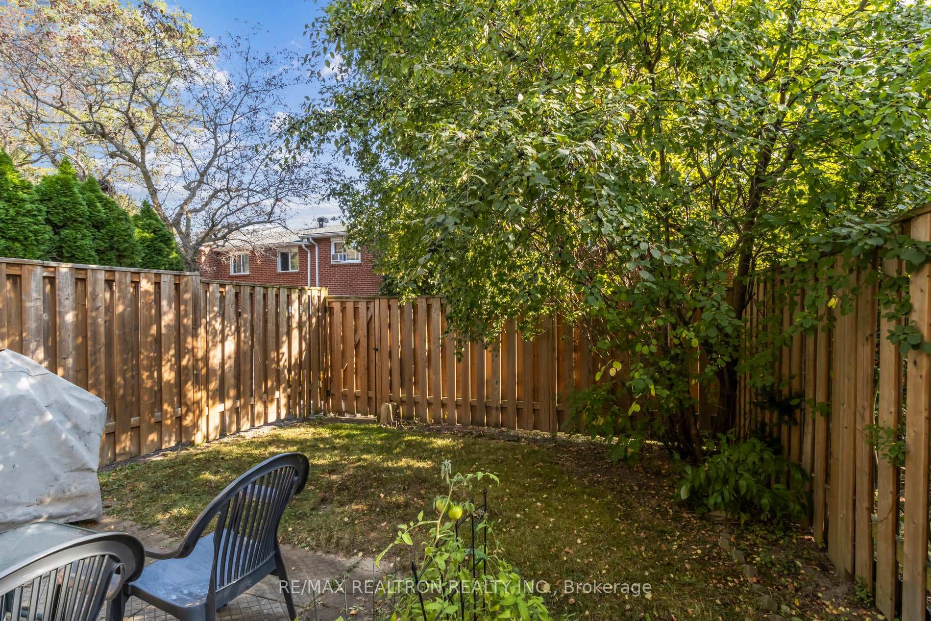16 Harris Way photo 21
