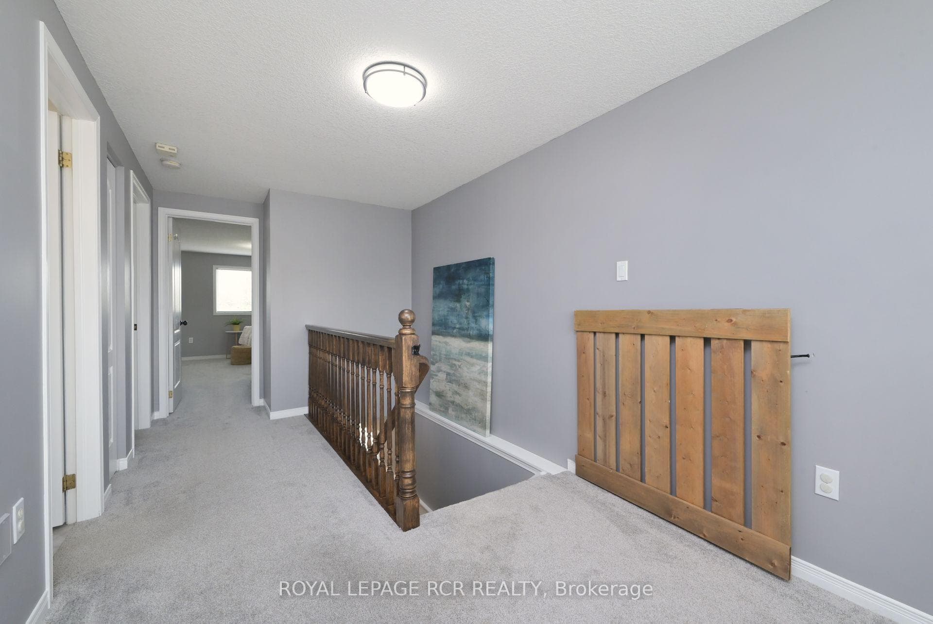 429 Simon Street photo 12