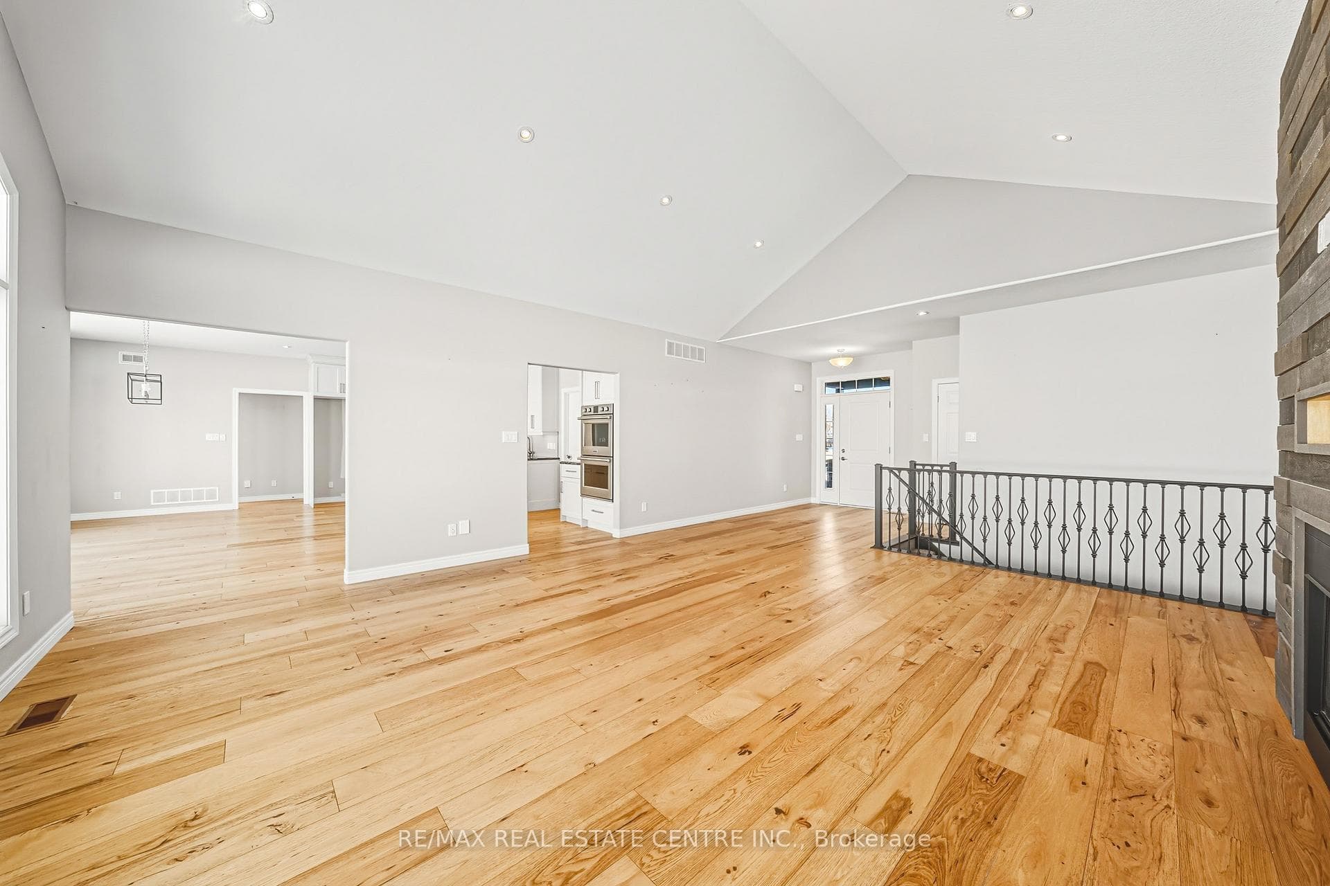 1 Phillips Court photo 21