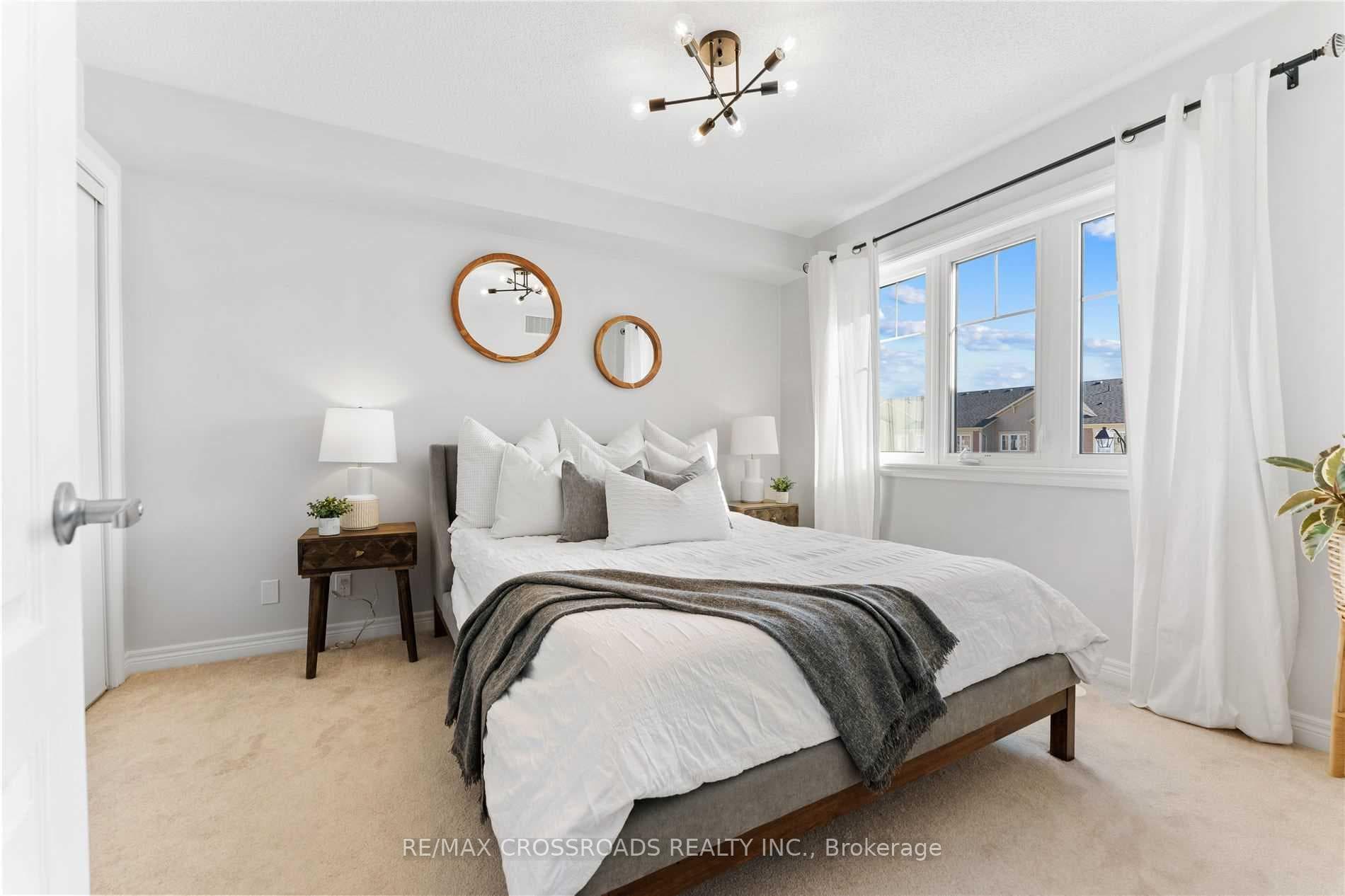 64 Tabaret Crescent photo 6