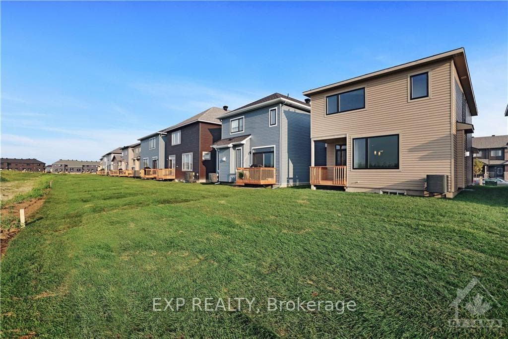 327 VENTOUX Avenue photo 28