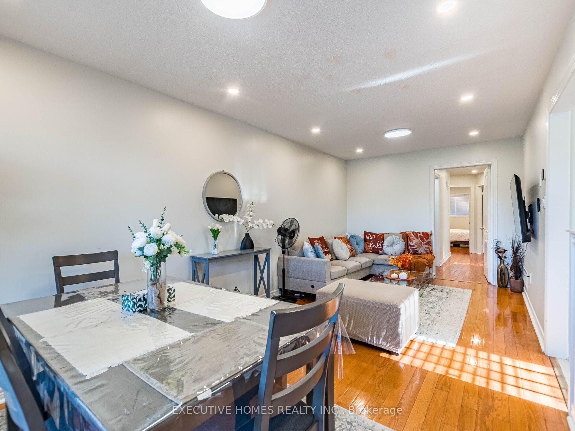 5321 Red Brush Drive photo 4