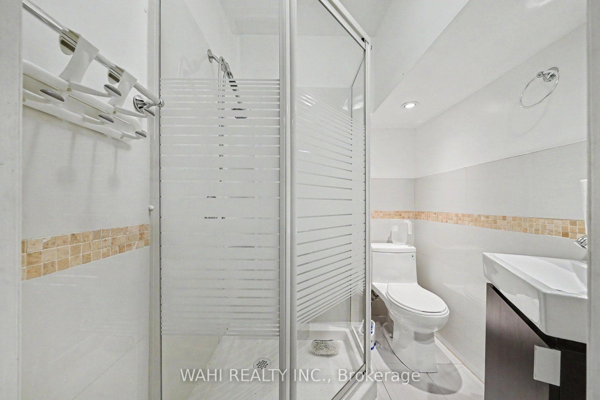 63 Armadale Crescent photo 16