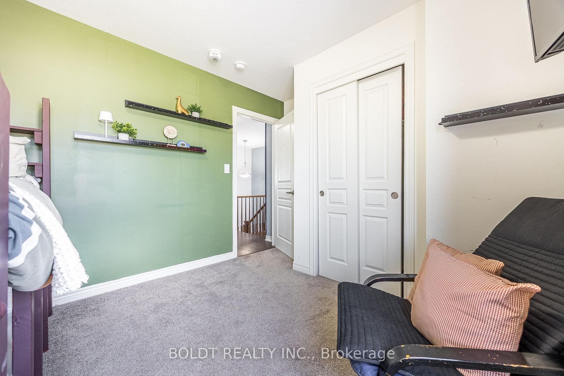 257 South Pelham Road photo 21