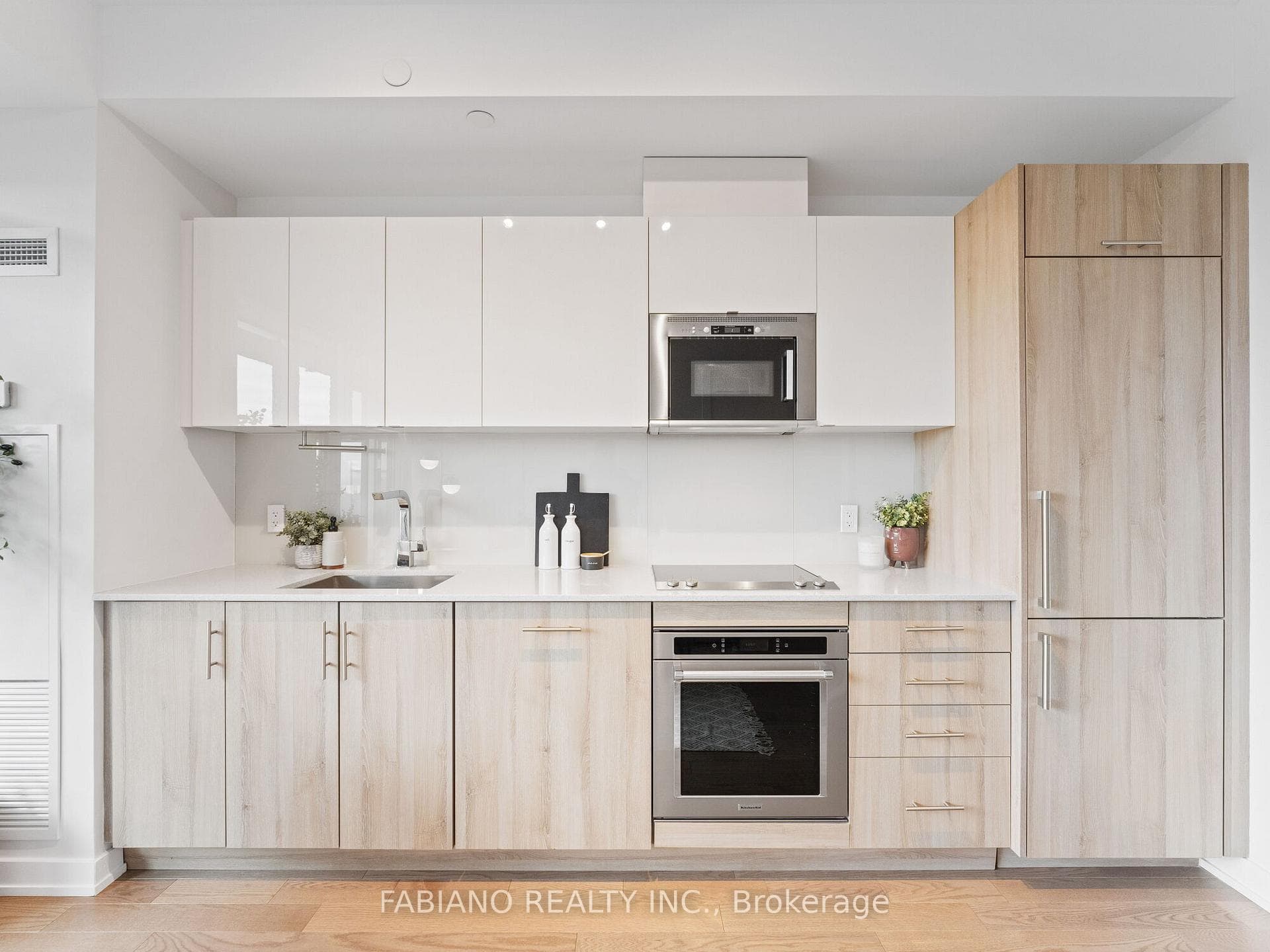 330 Richmond Street Unit 1508 photo 12
