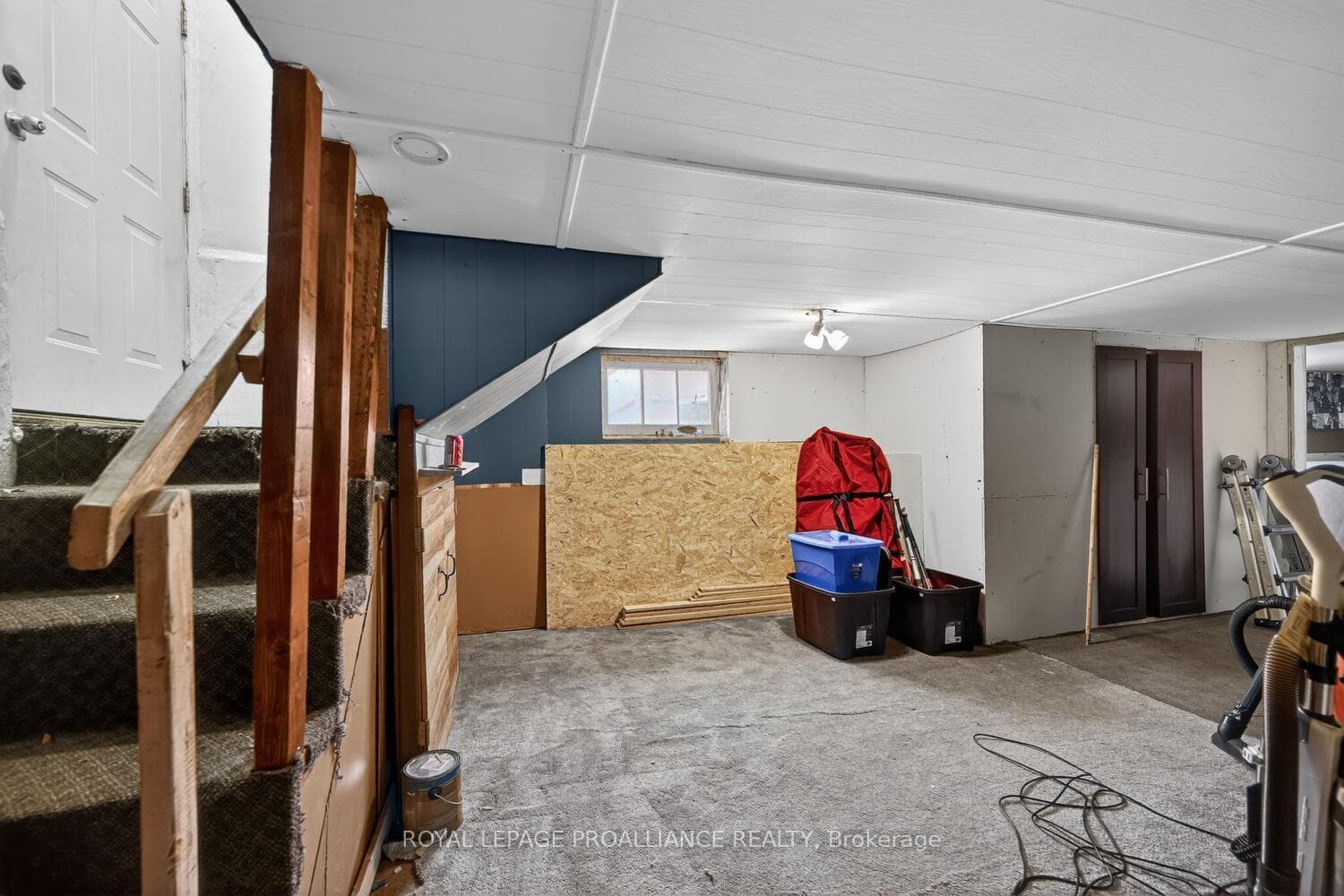 28 Oak Street photo 14