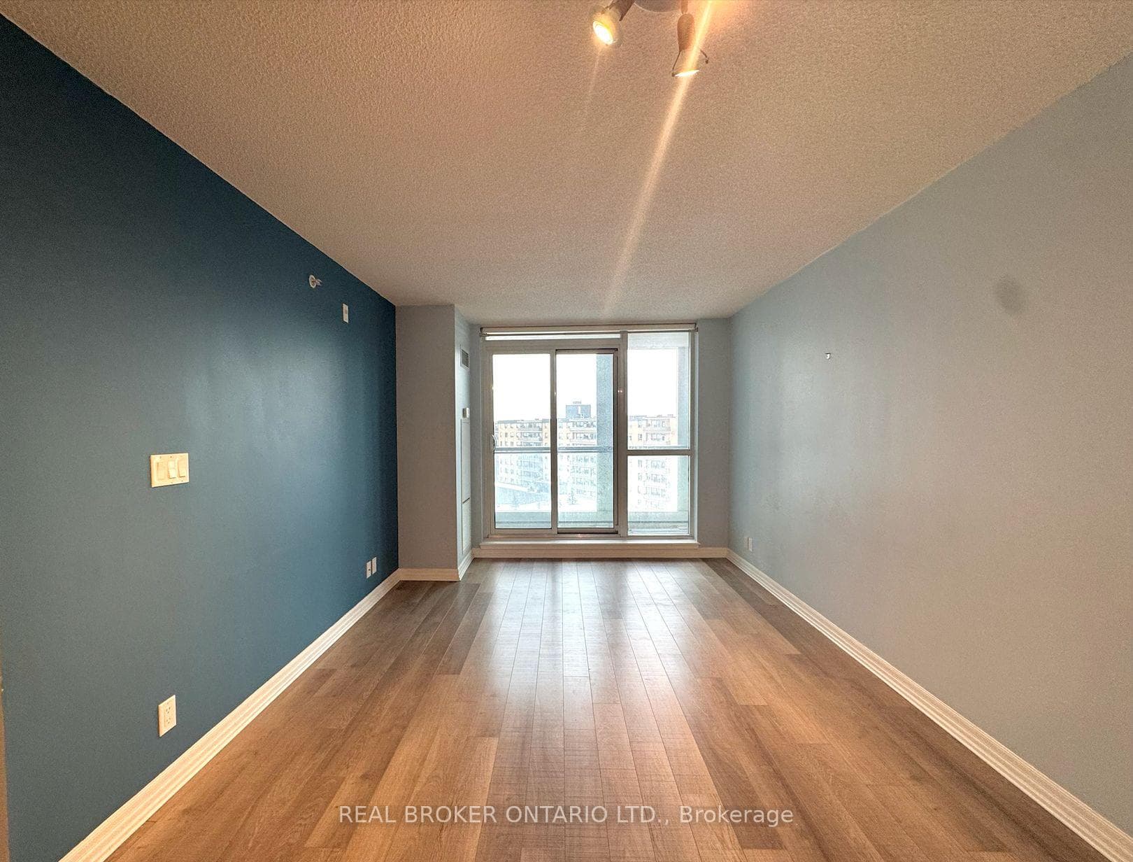 80 Esther Lorrie Dr Drive Unit 703 photo 10