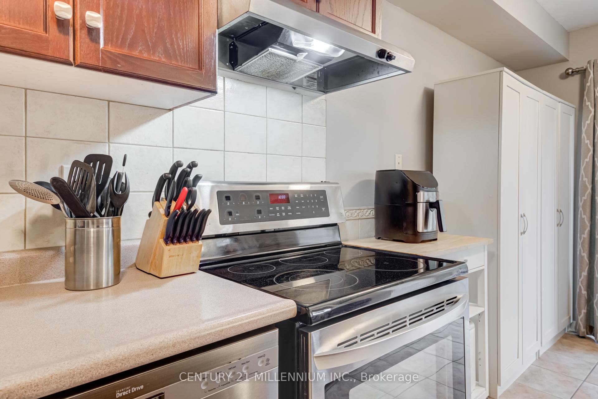 20 Todmorden Drive photo 11