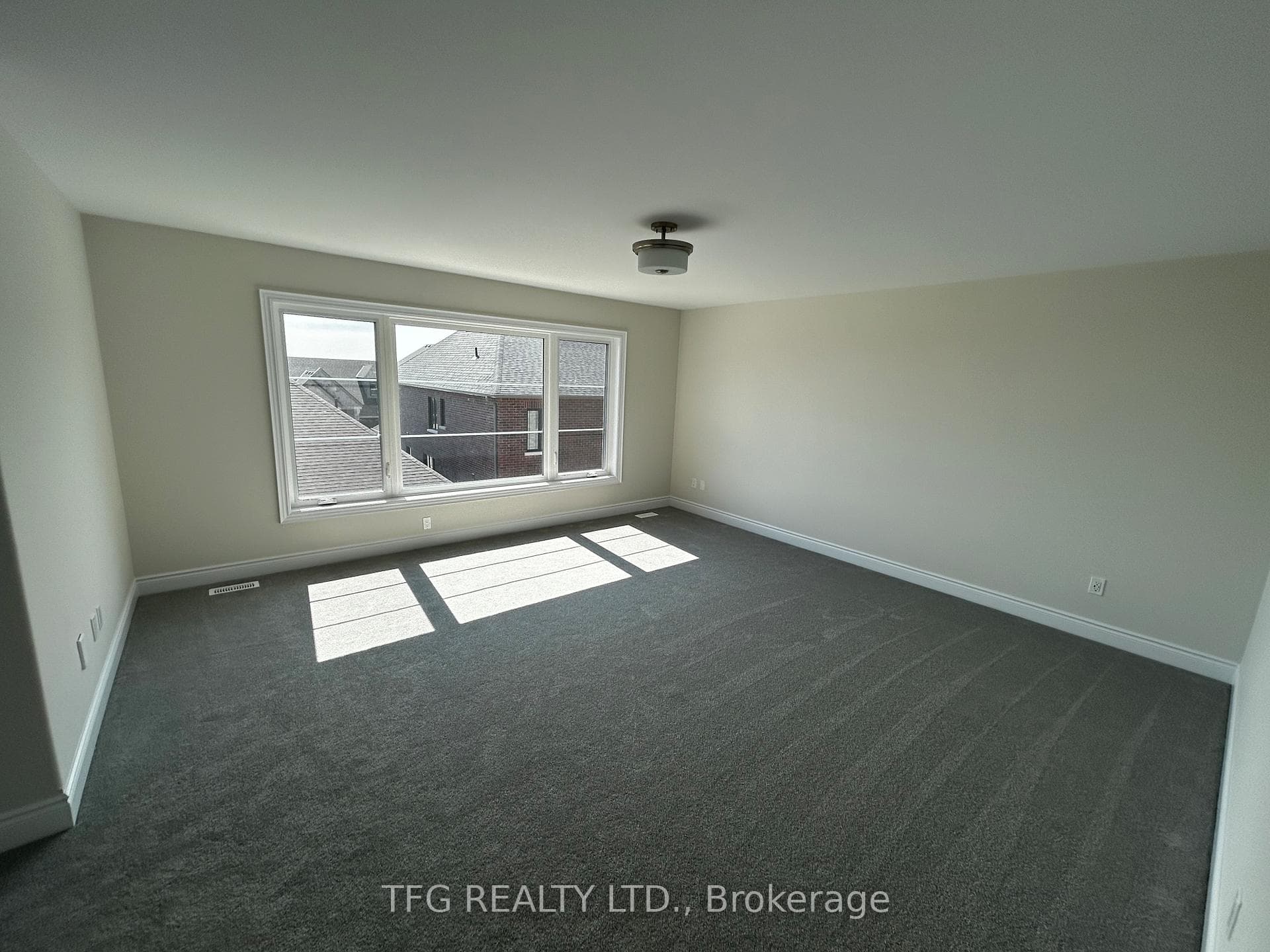46 Holland Street photo 12