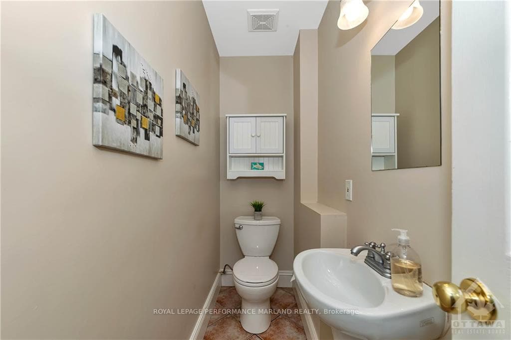 297 ARLINGTON Avenue photo 12