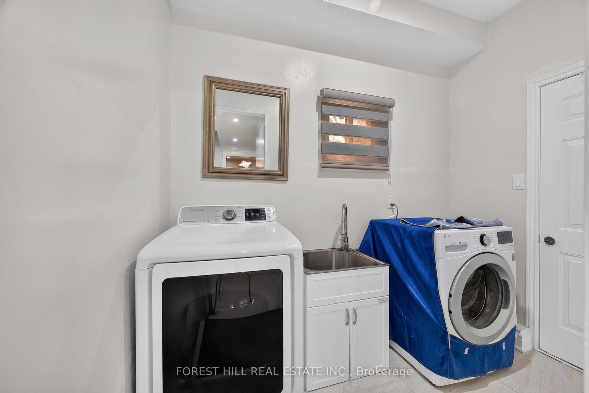 55 Castlehill Road photo 17