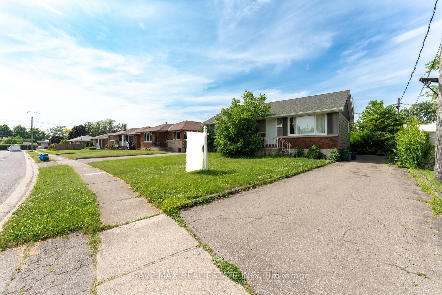 52 Broderick Avenue photo 1
