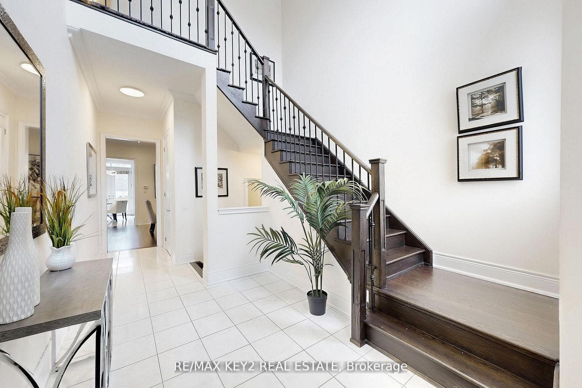 10 Lyle Way photo 24