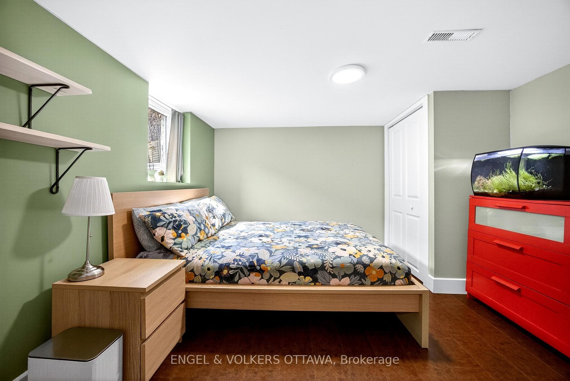 166 Wesley Avenue photo 26