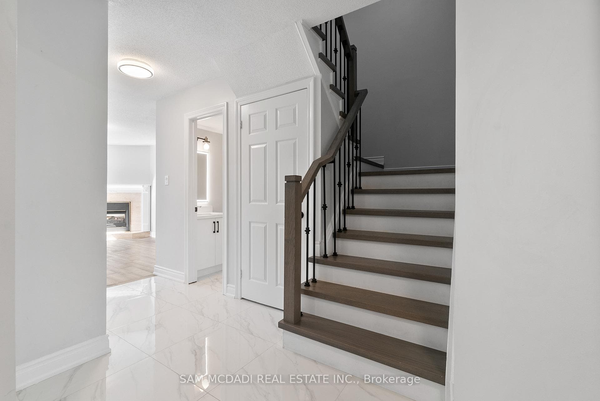 2006 Glenada Crescent Unit 27 photo 17