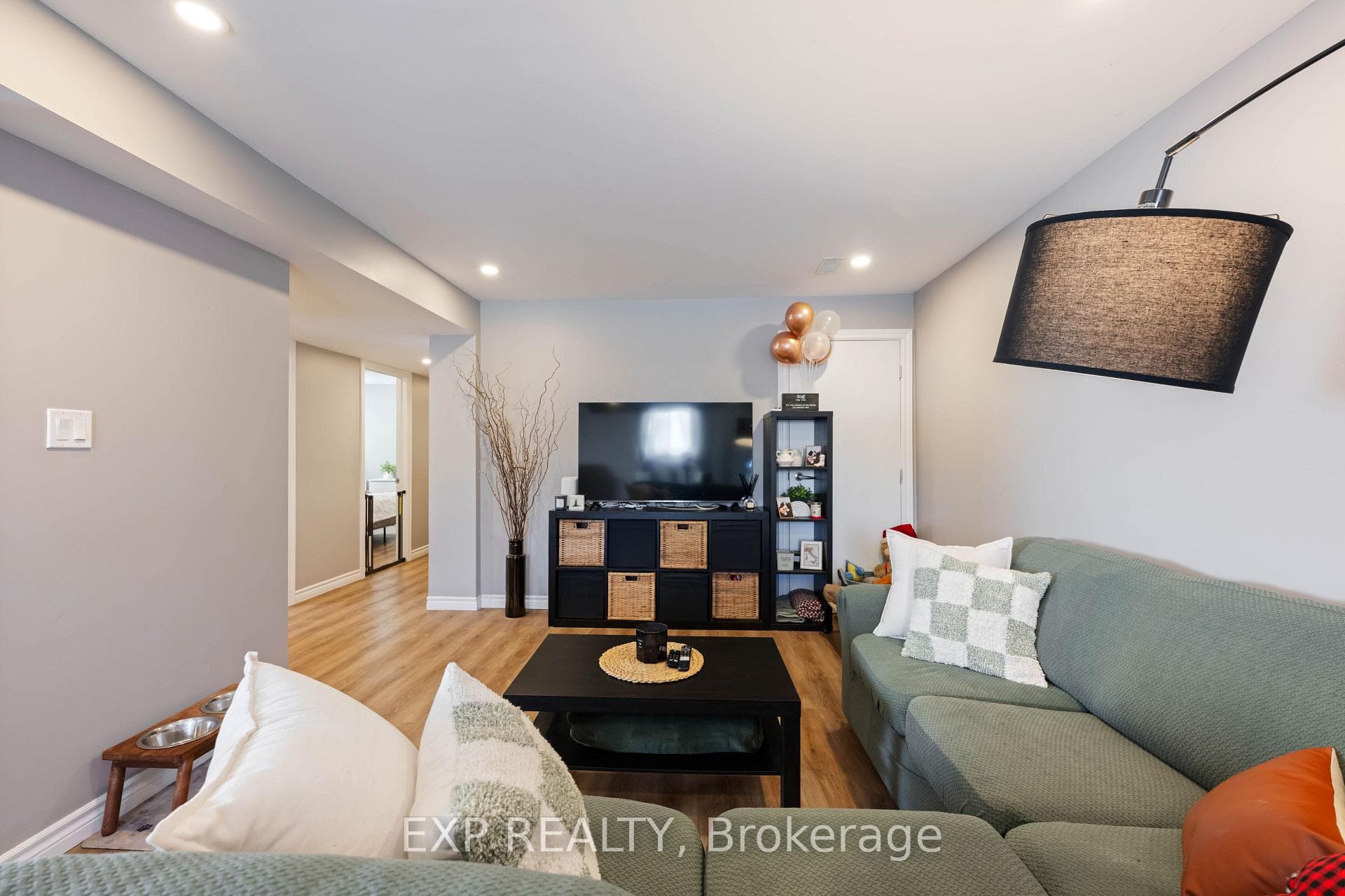55 William Street photo 37