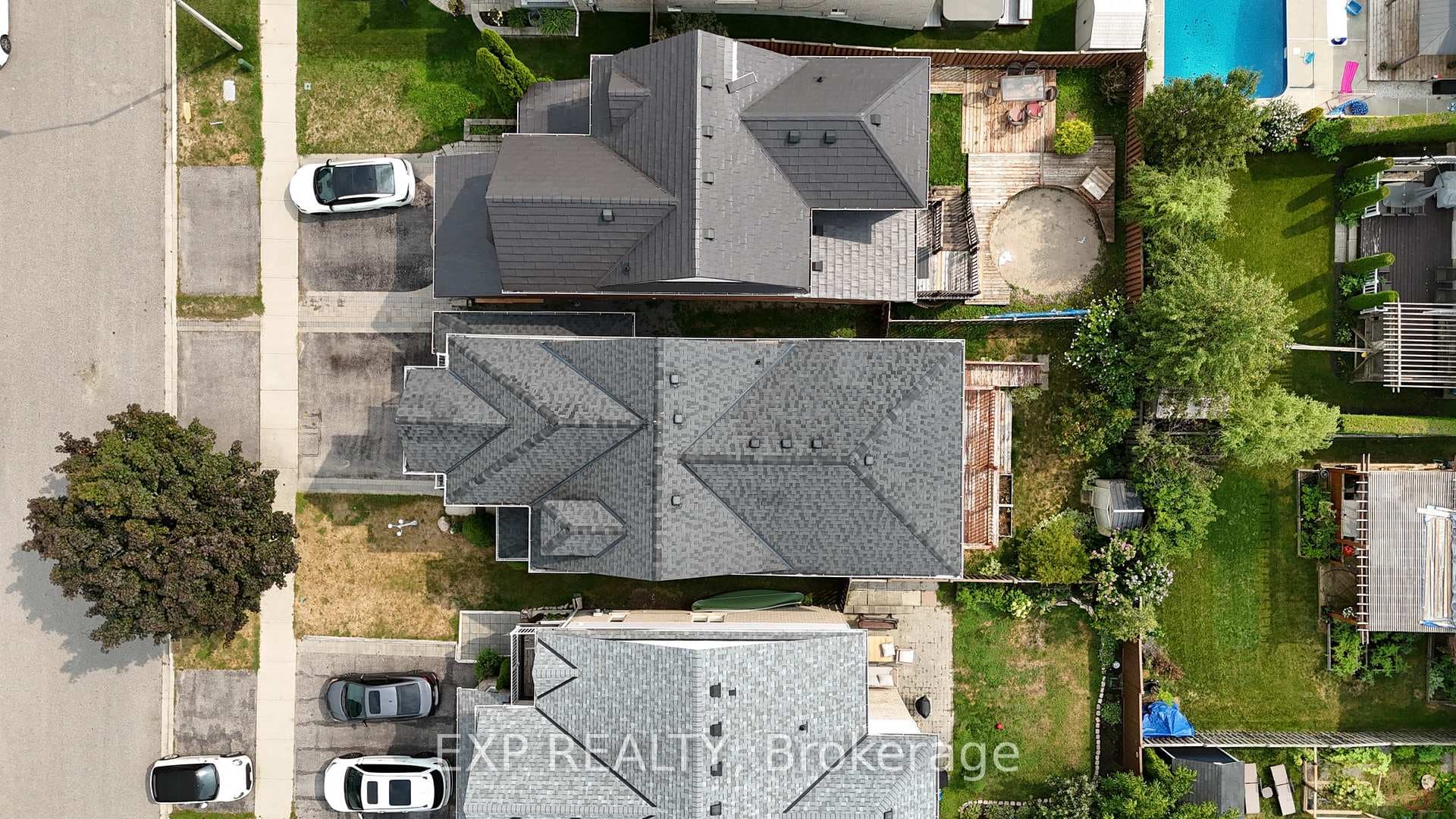 75 Hutton Place photo 50