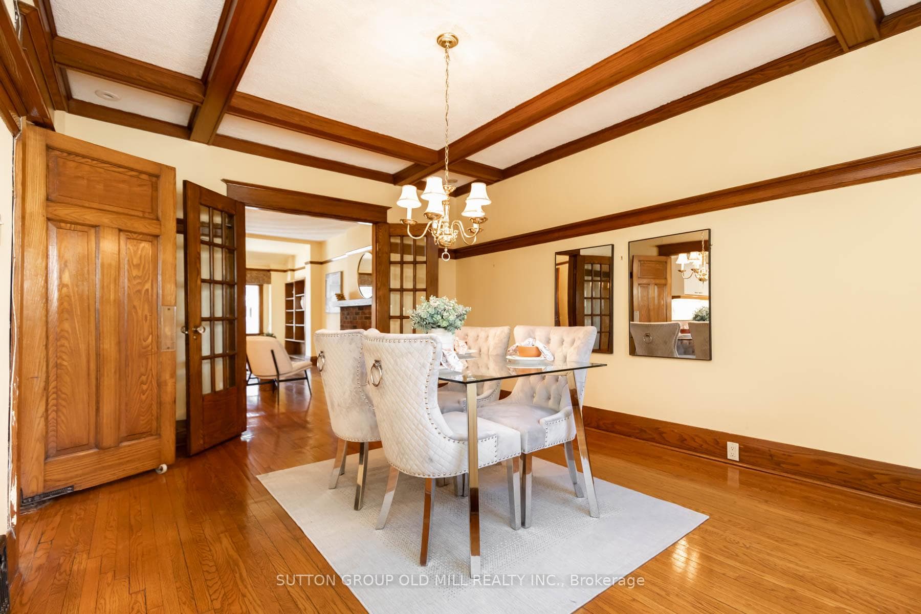 303 Durie Street photo 9