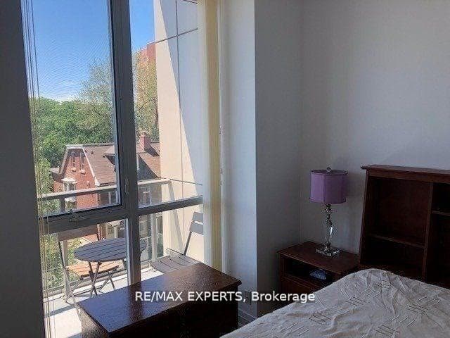 530 St Clair Avenue Unit 302 photo 10