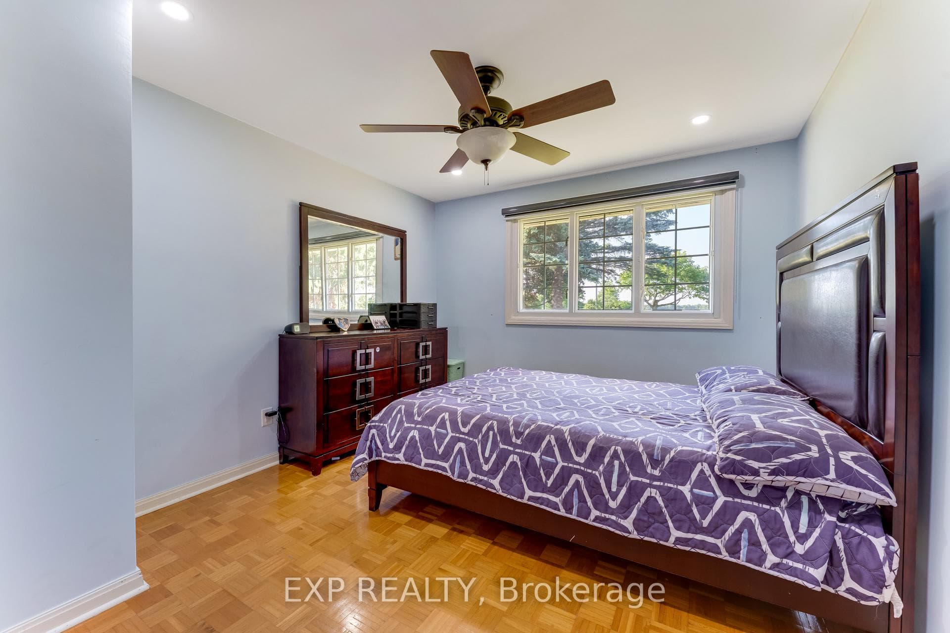 2047 Hamilton Road photo 27