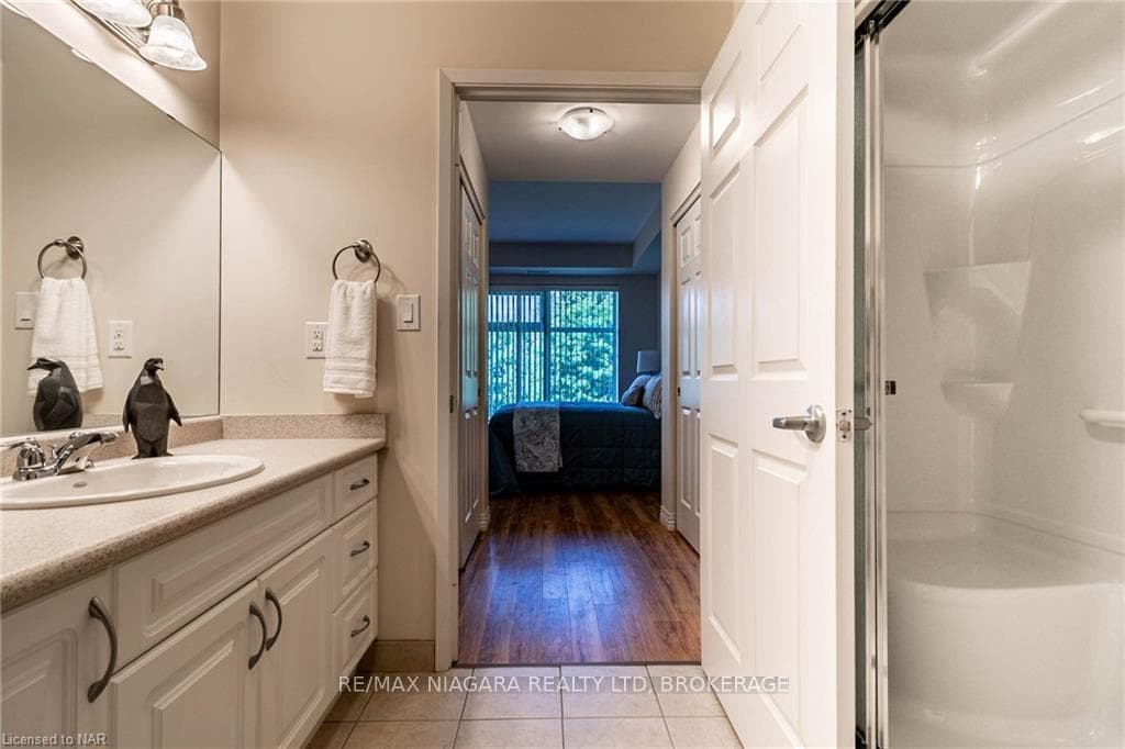 141 VANSICKLE Road Unit 205 photo 20