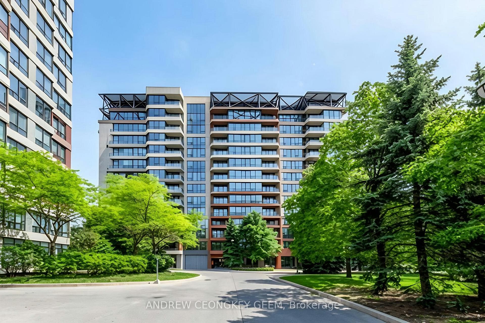 91 Townsgate Drive Unit 711 photo 1