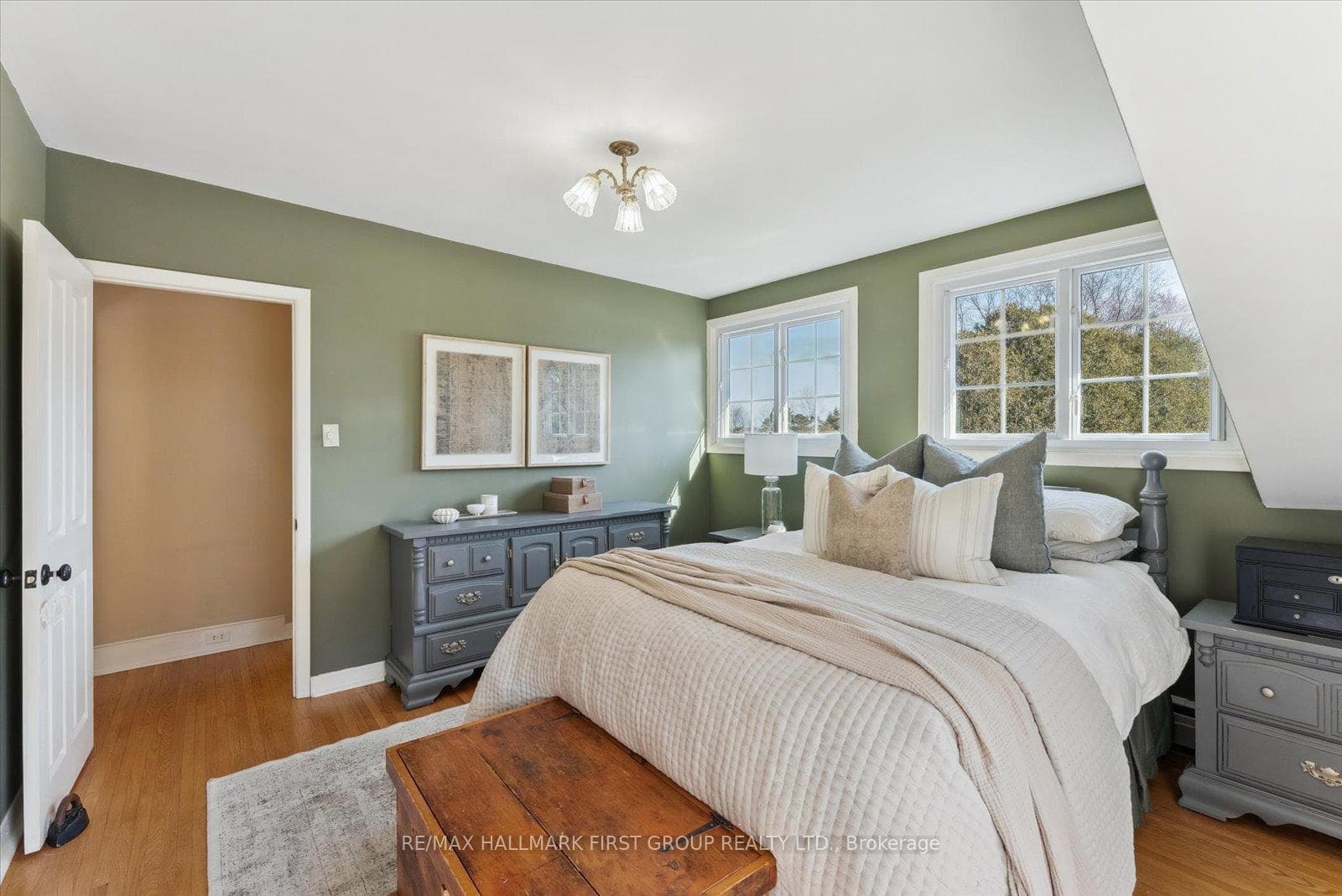 535 Myrtle Road photo 18