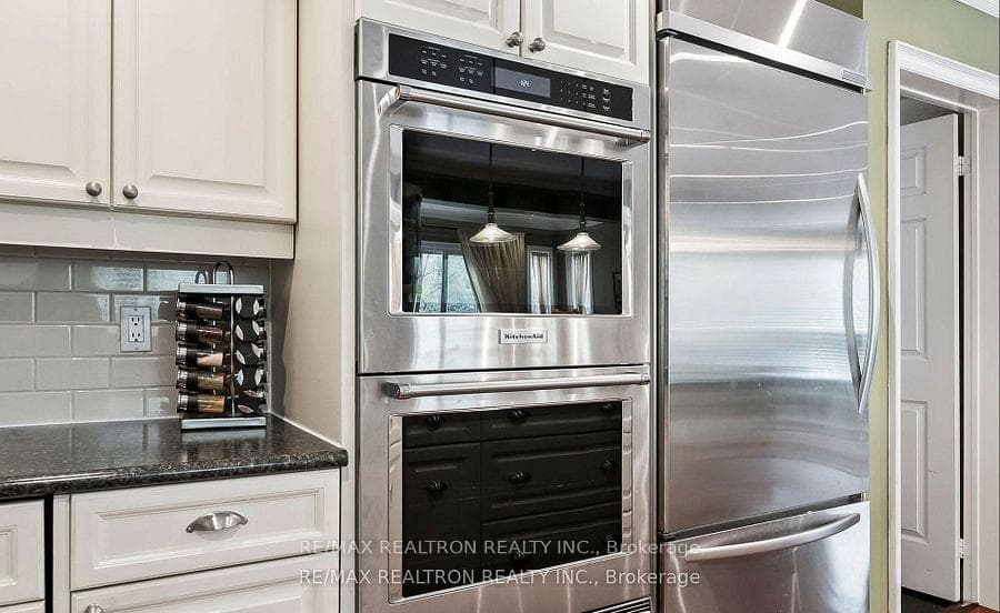 424 Mccaffrey Road photo 10