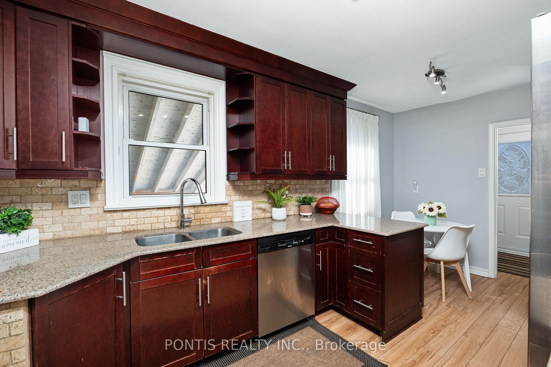 31 Gentian Drive photo 12