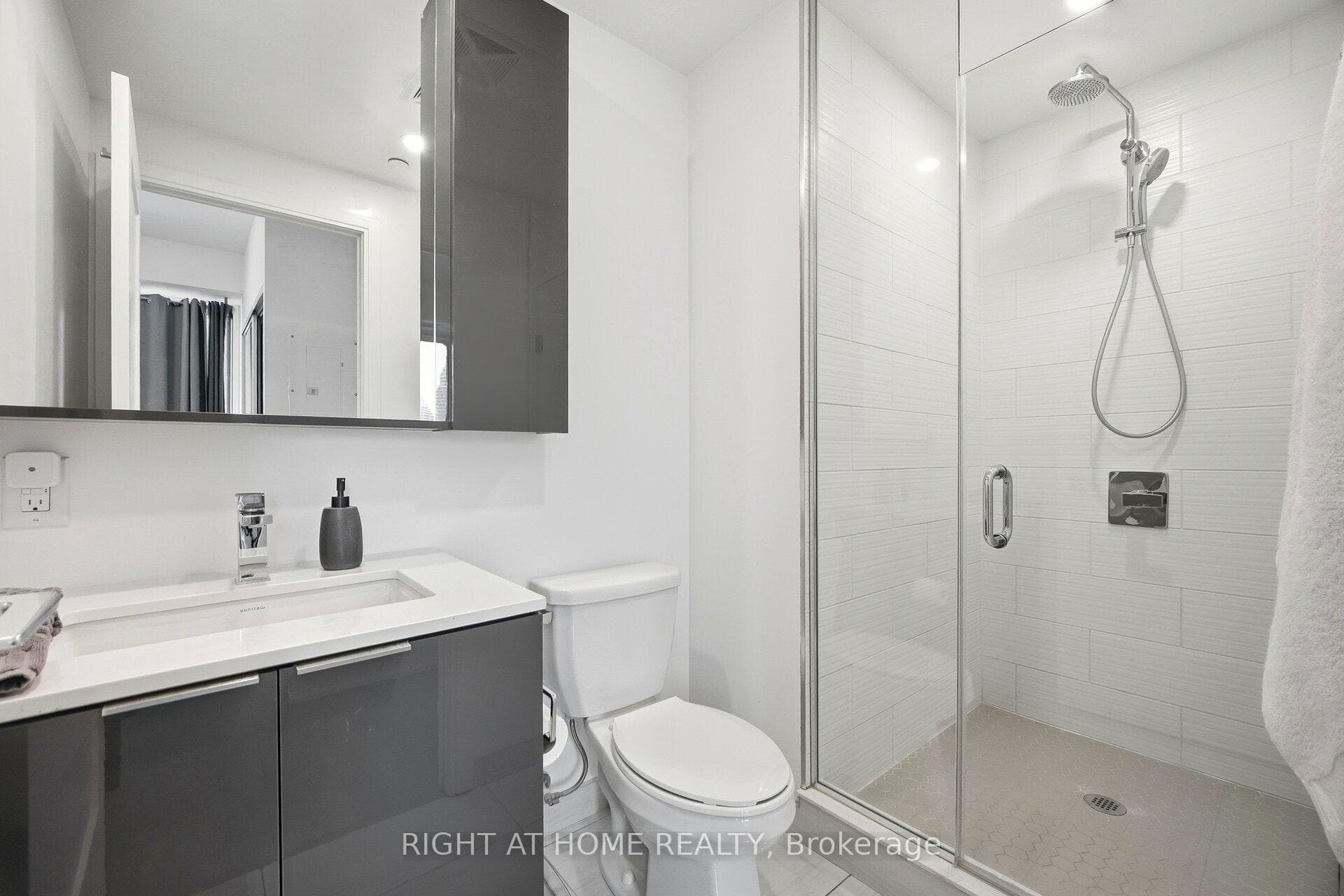 70 Annie Craig Drive Unit 1008 photo 11