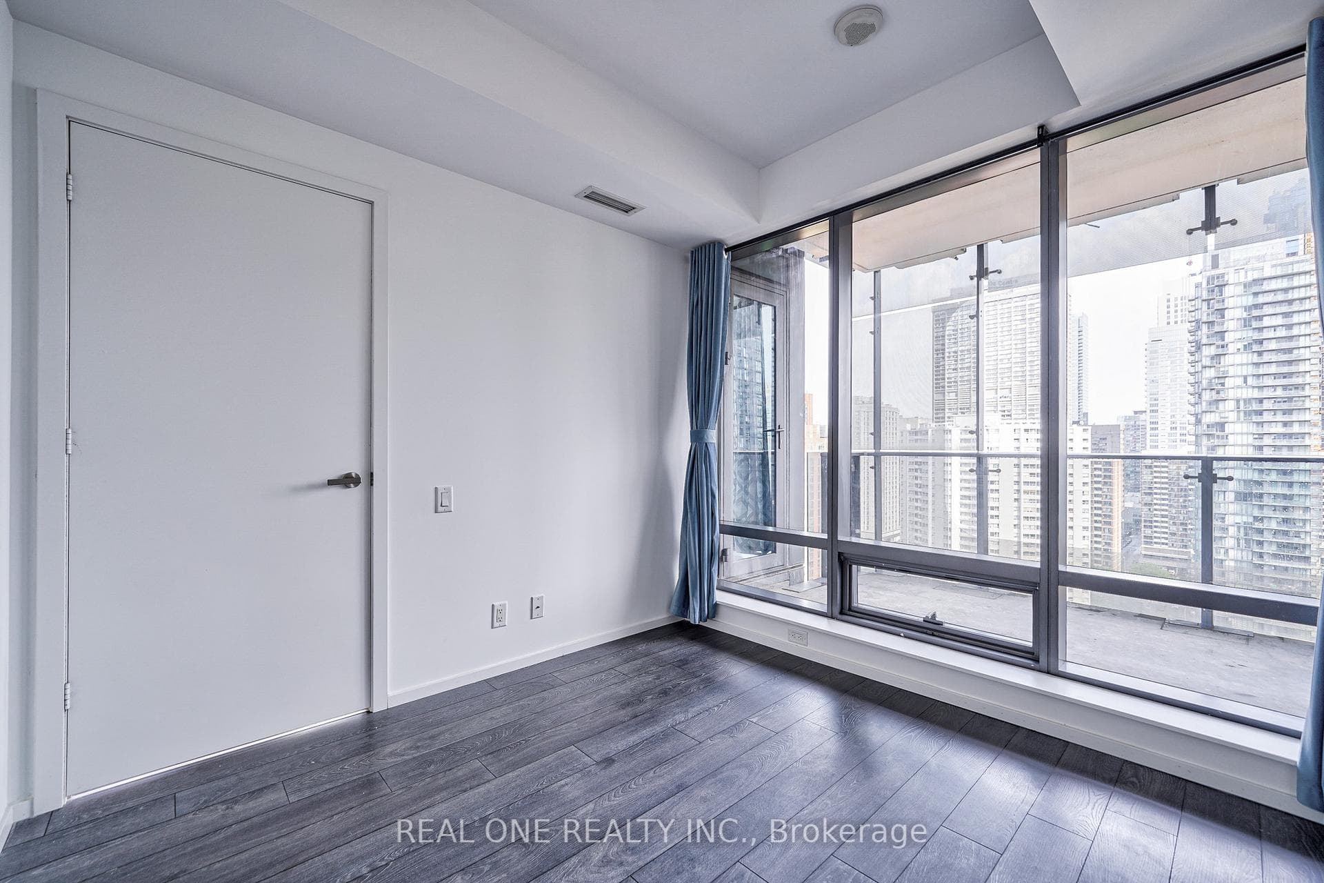 5 St Joseph Street Unit 2008 photo 15