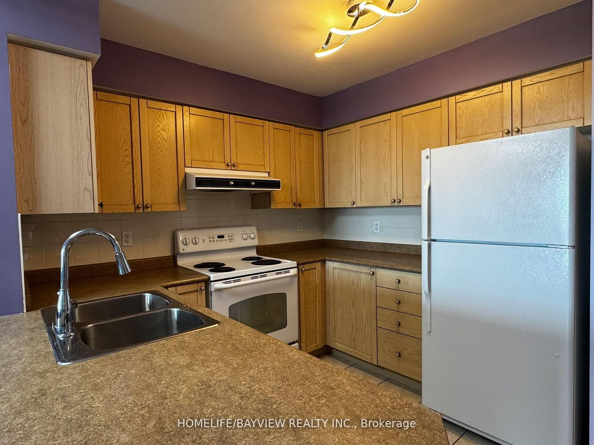 11 Oneida Crescent Unit 1009 photo 6
