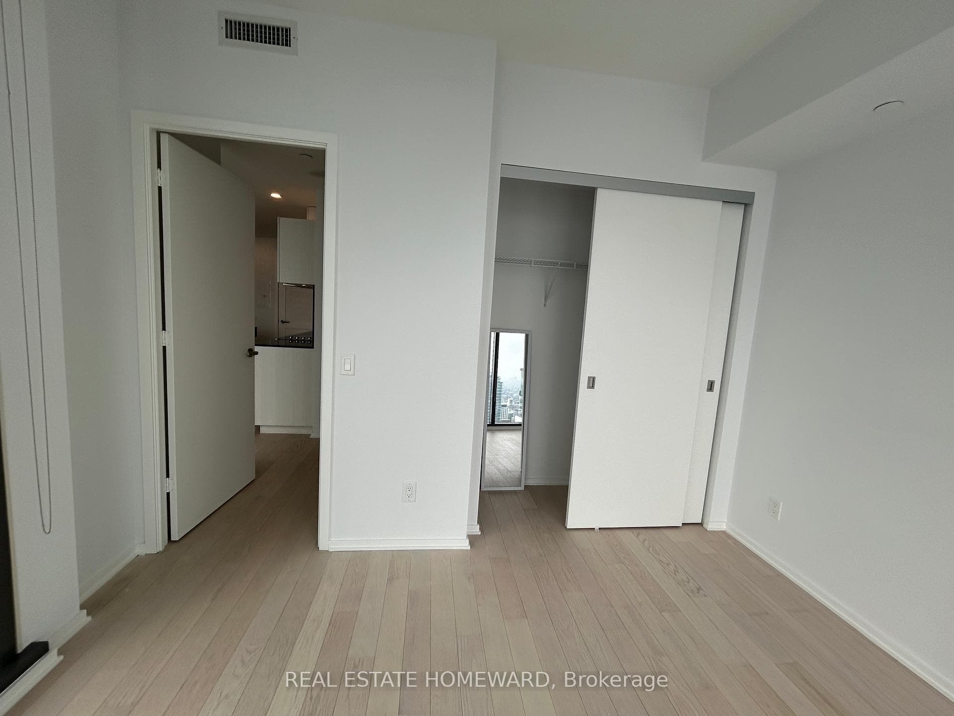 16 Bonnycastle Street Unit 3907 photo 11
