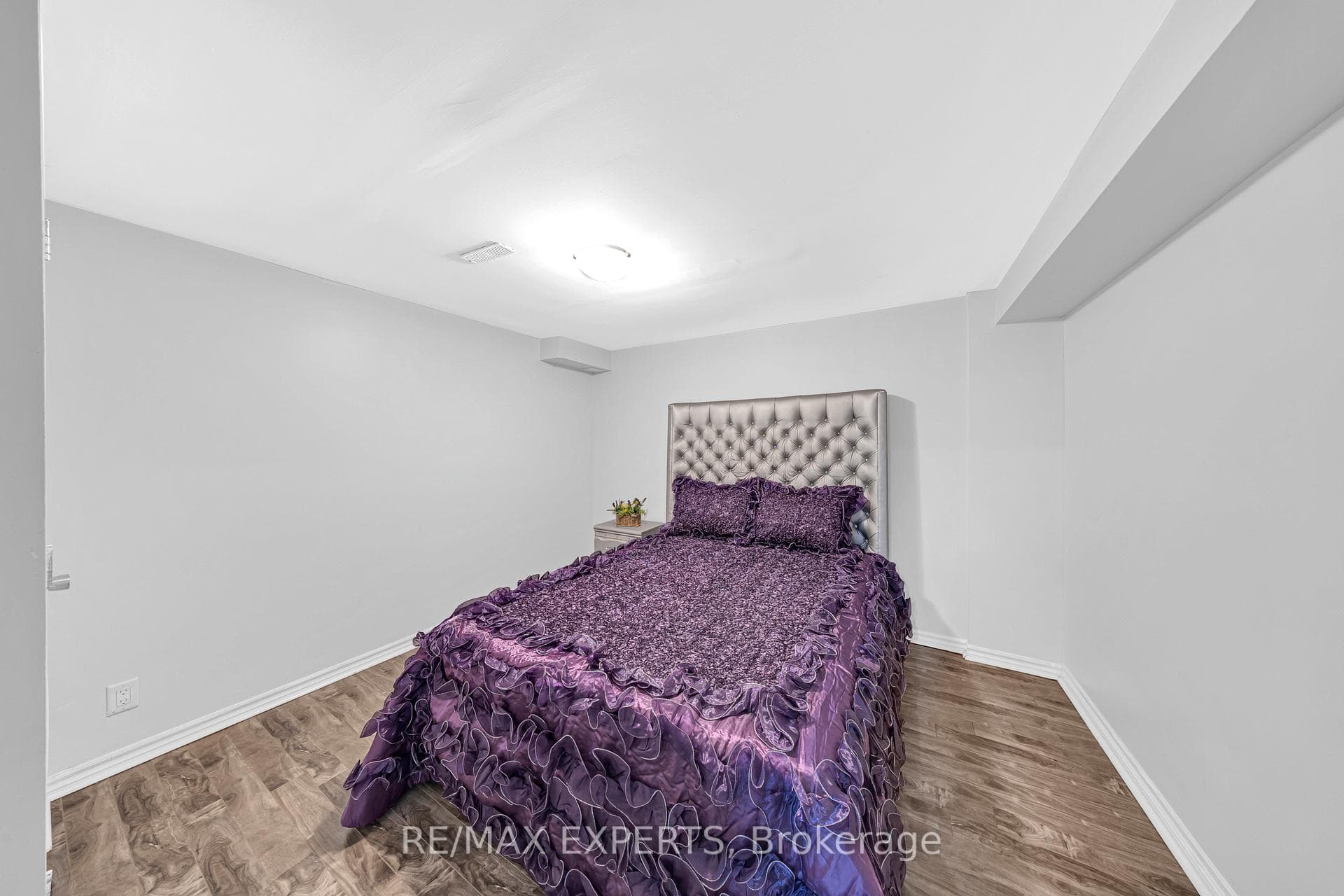 1103 Blueheron Boulevard photo 44