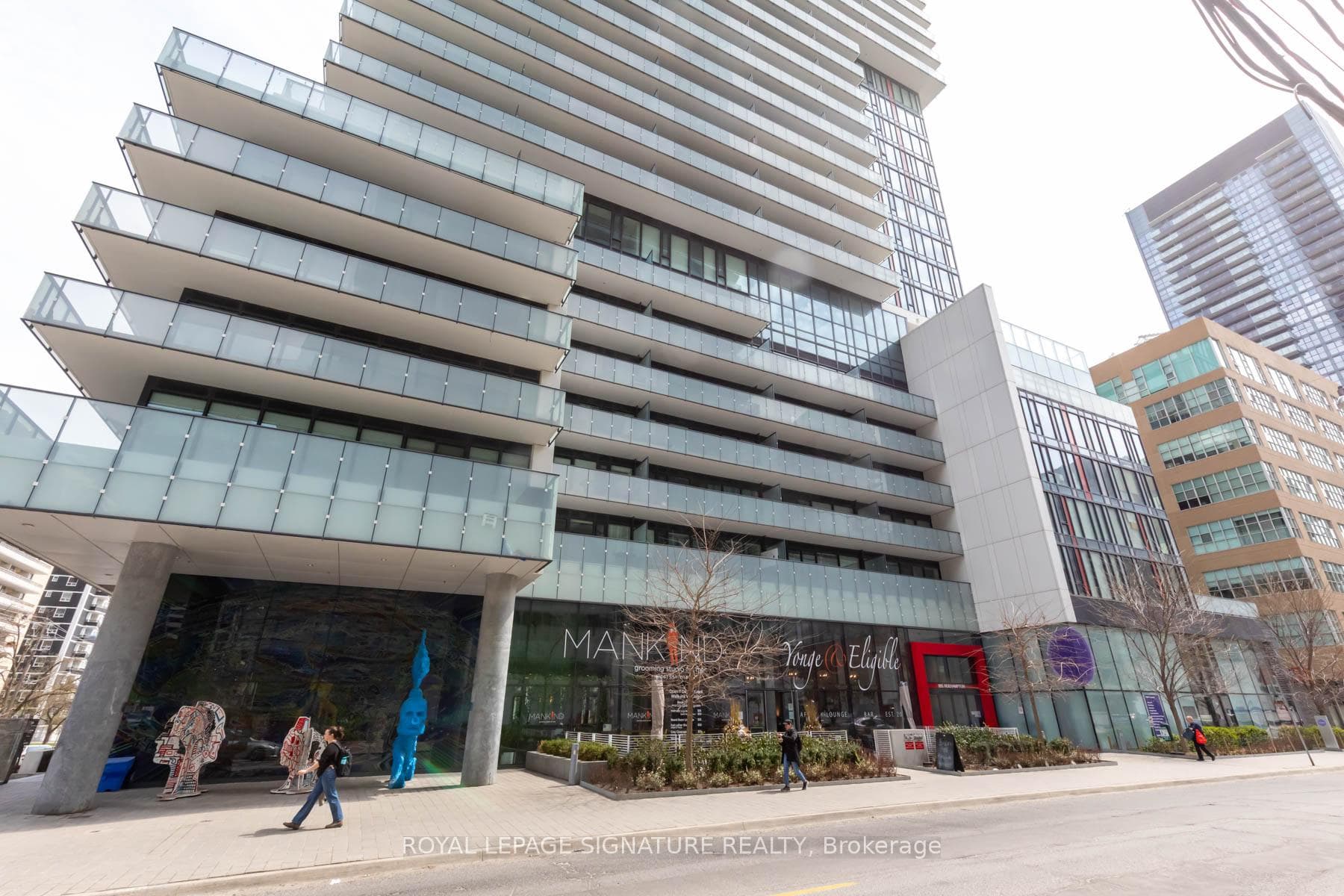 185 Roehampton Avenue Unit 2805 photo 1