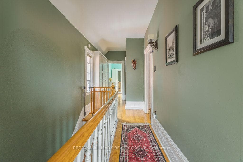 38 Elm Street photo 20
