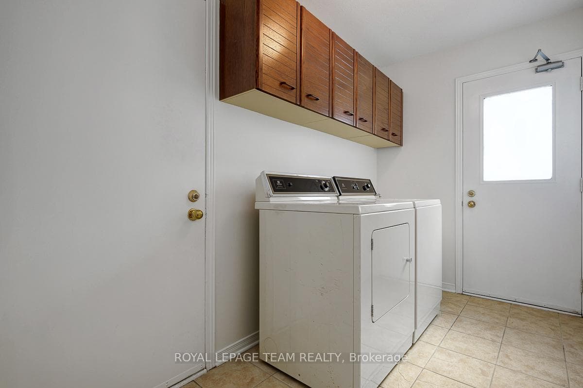 91 Dossetter Way photo 44