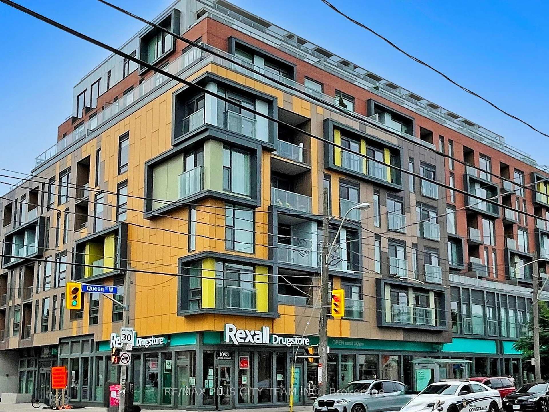 106 Dovercourt Road Unit 807 photo 5
