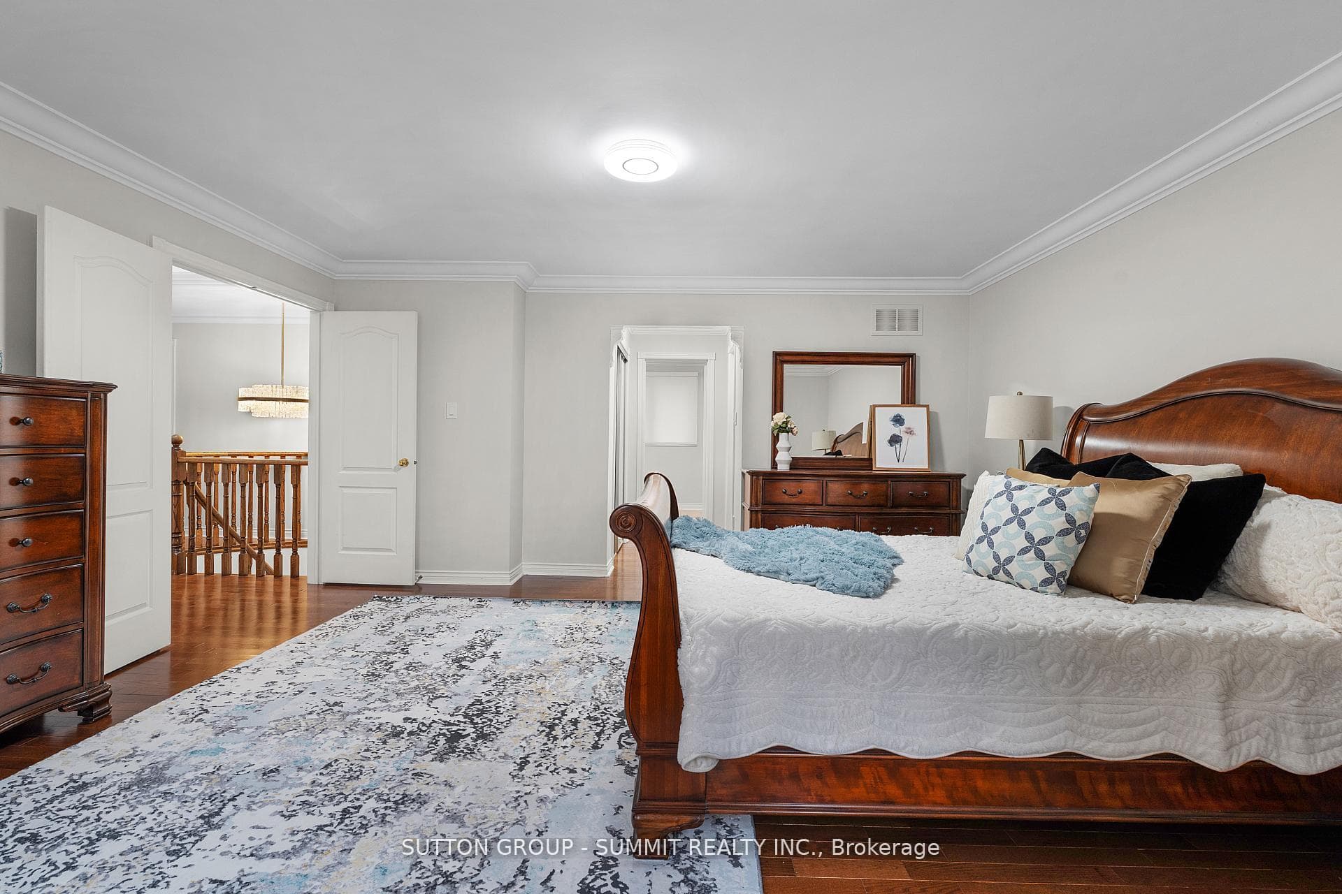 3353 Loyalist Drive photo 25