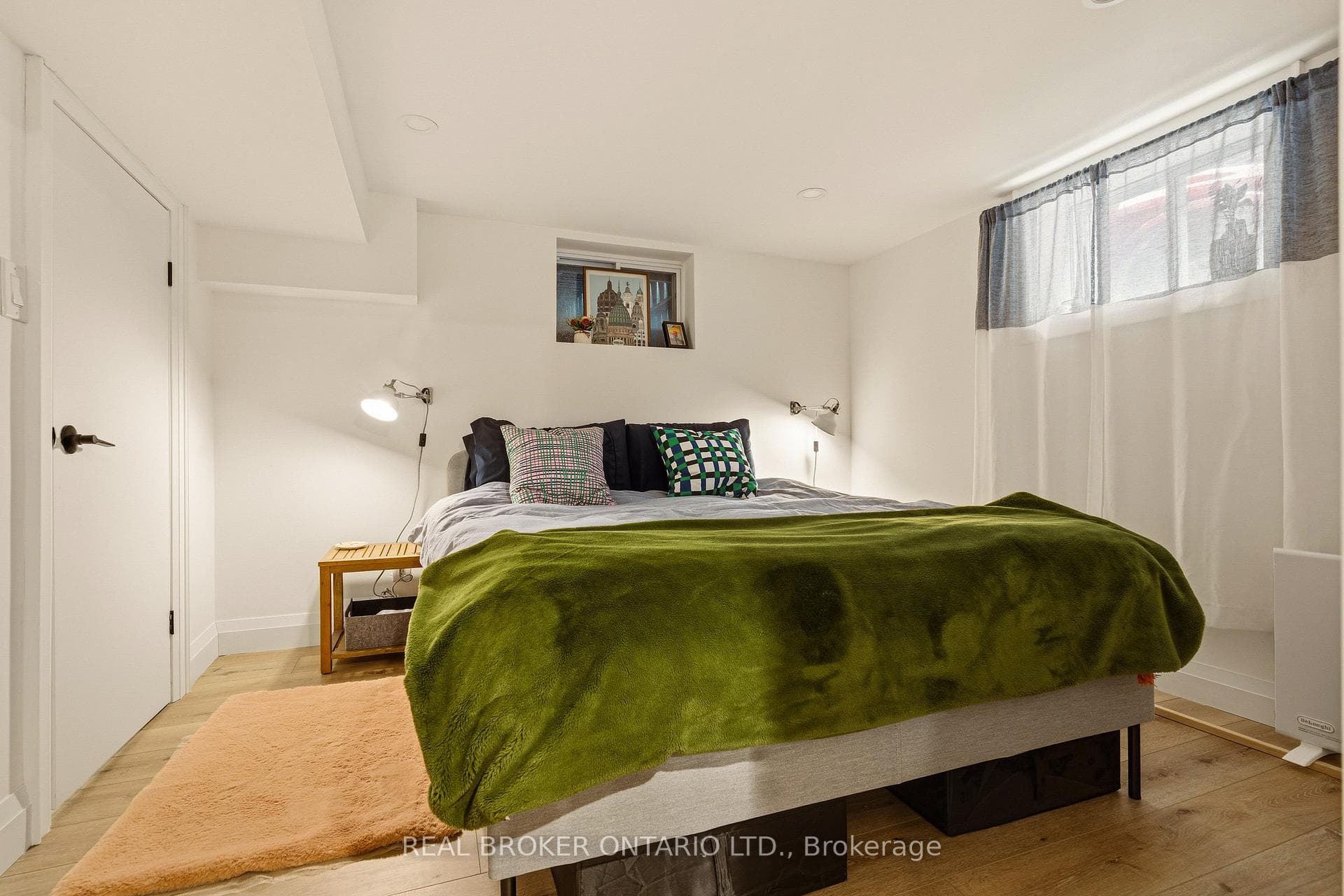 43 Balsam Avenue photo 34