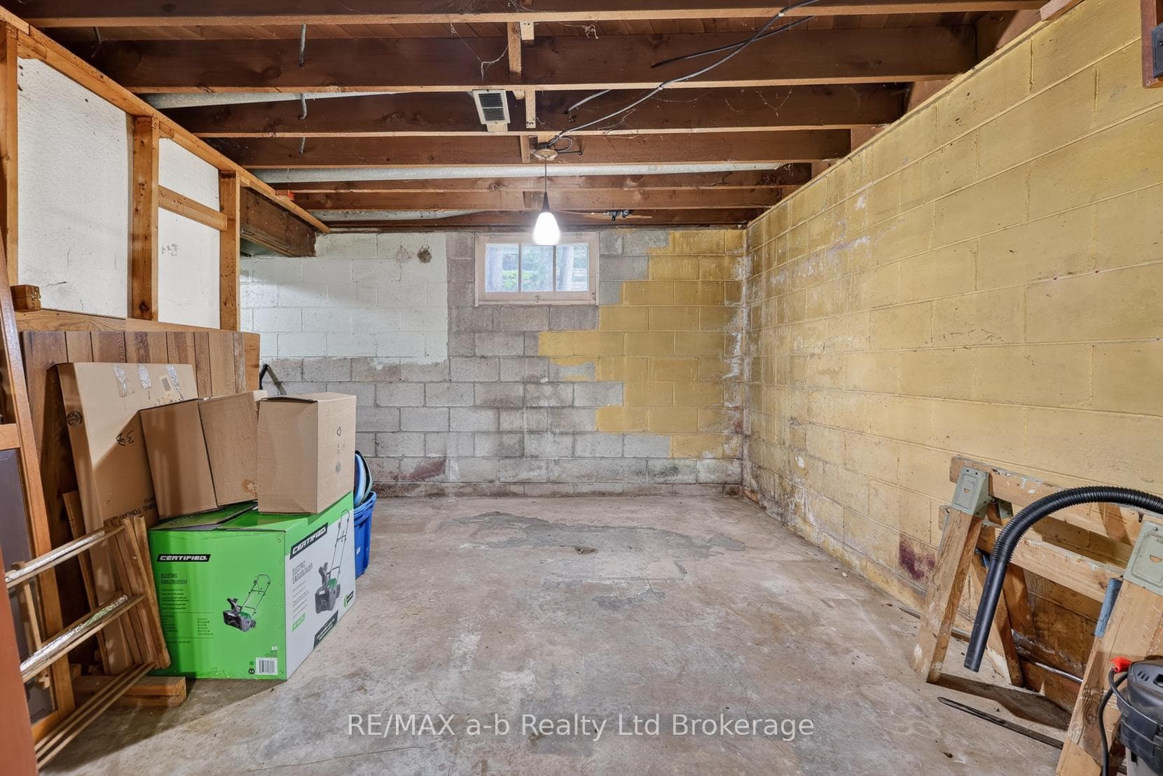 443 Rivercrest Drive photo 27