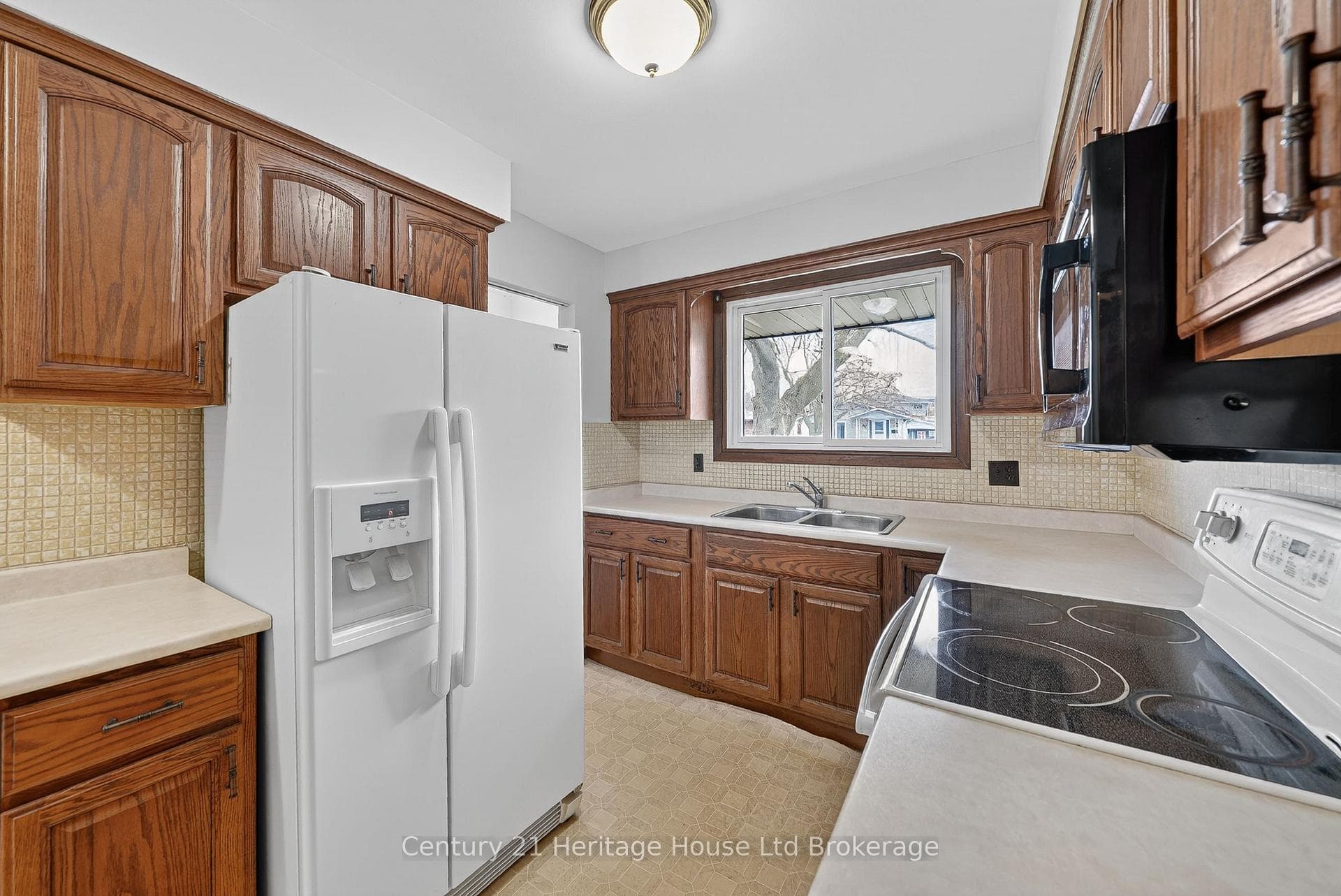 40 Hillmer Road photo 14