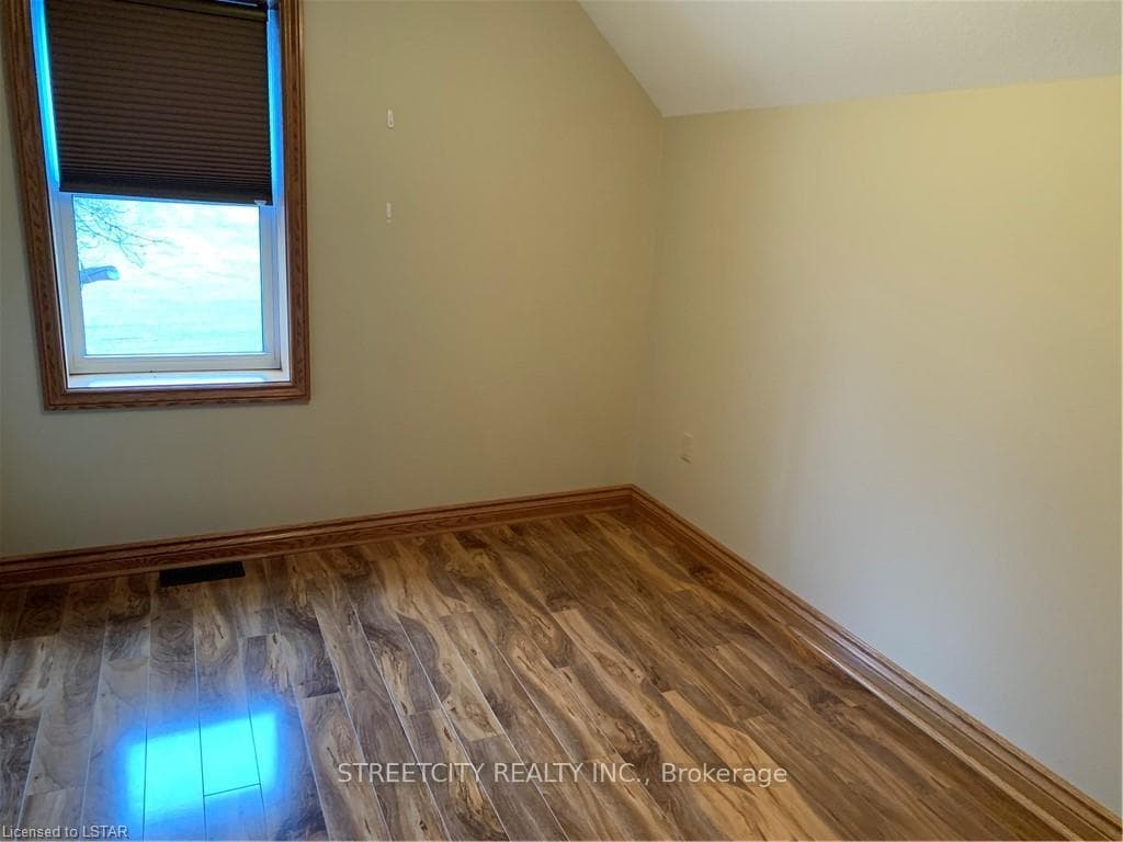 3677 MONTROSE Street photo 26