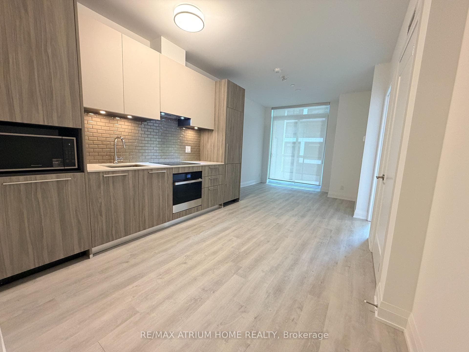 65 Broadway Avenue Unit 1902 photo 13