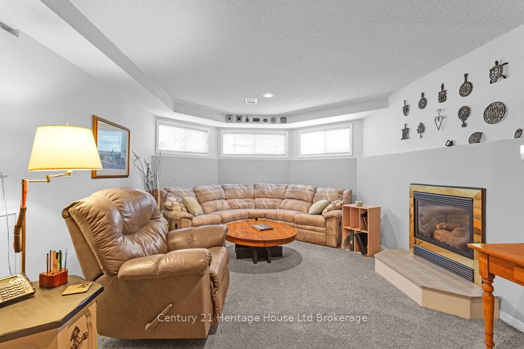 Rec room with gas fireplace