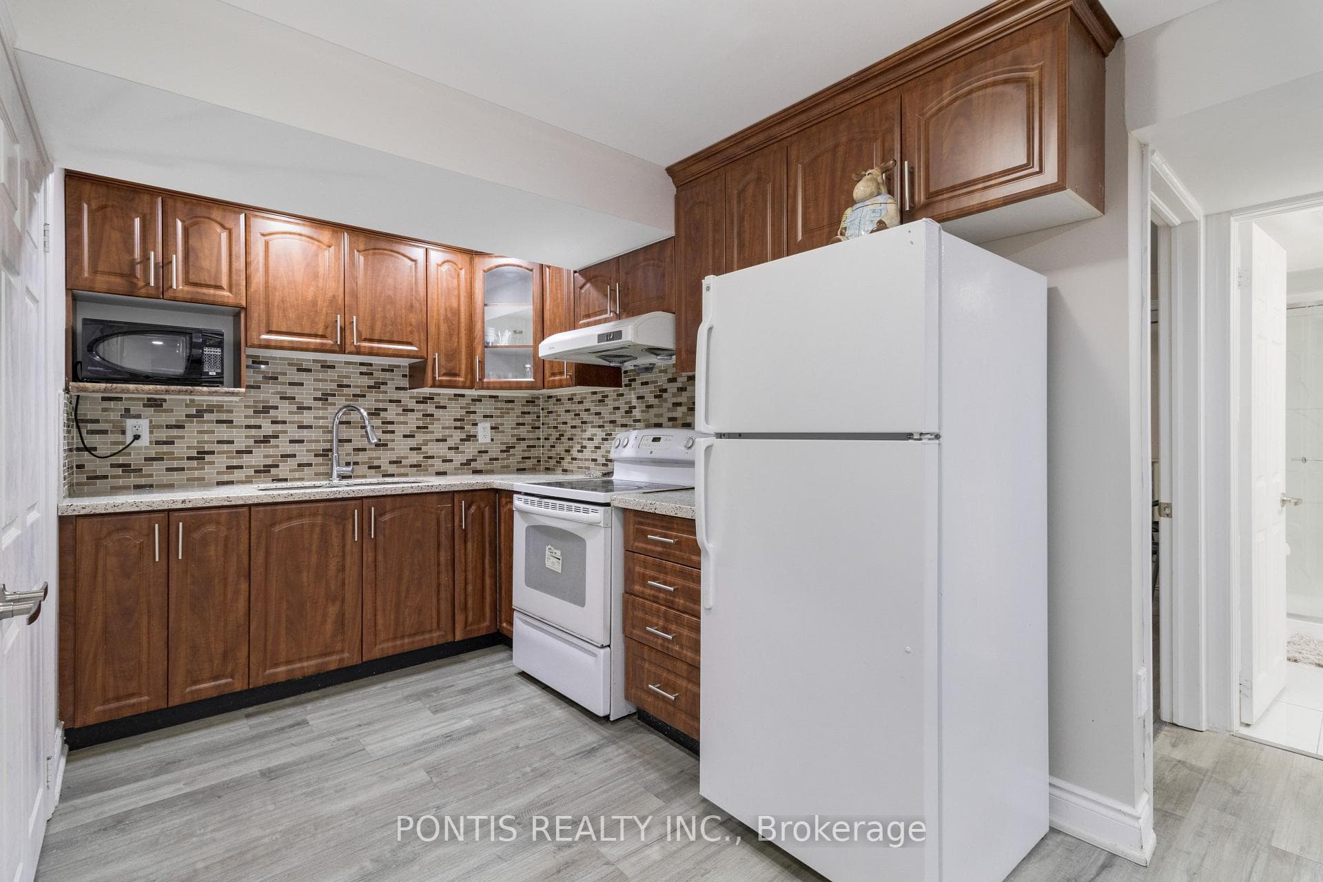 1 Skyvalley Drive photo 30